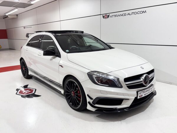 MERCEDES CLASSE A 45 AMG PERFORMANCE