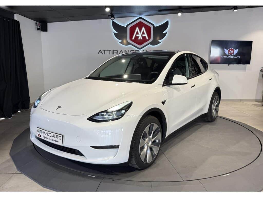 Tesla Model Y Long Range Dual Motor AWD