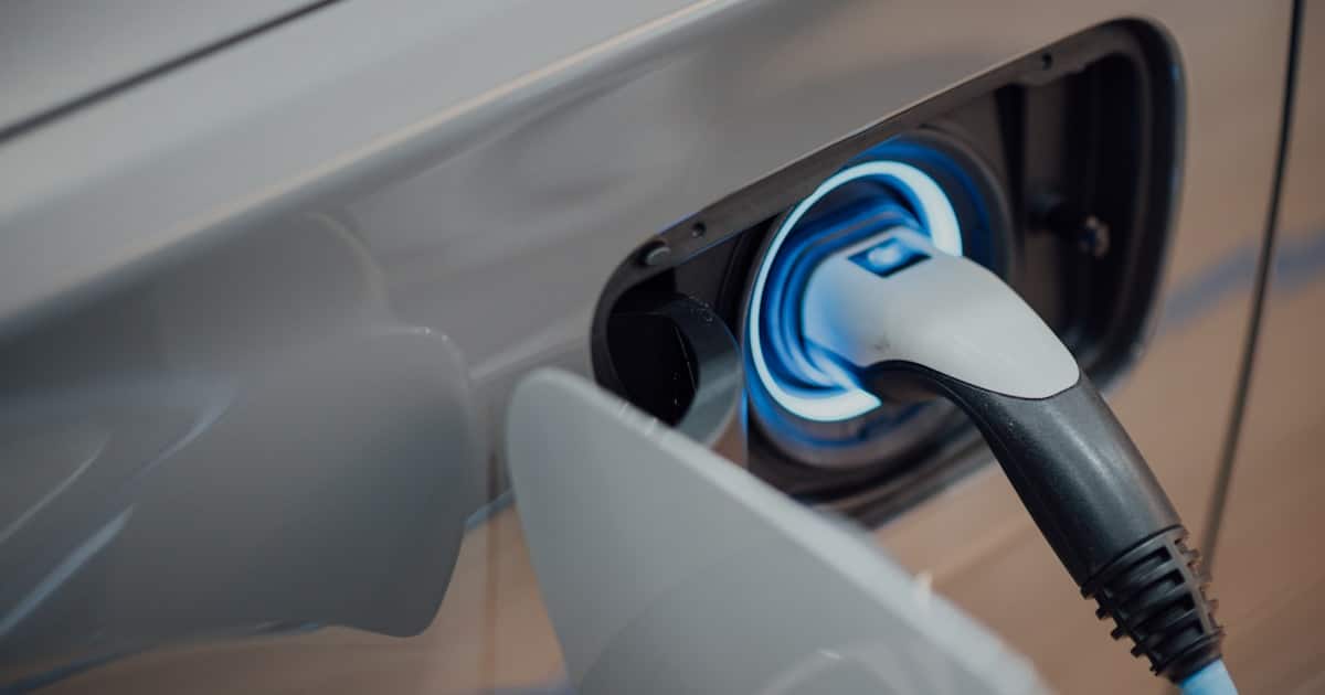 Mercedes Classe C électrique 2026 : la berline à l&rsquo;étoile passe au tout-électrique avec 762 km d&rsquo;autonomie
