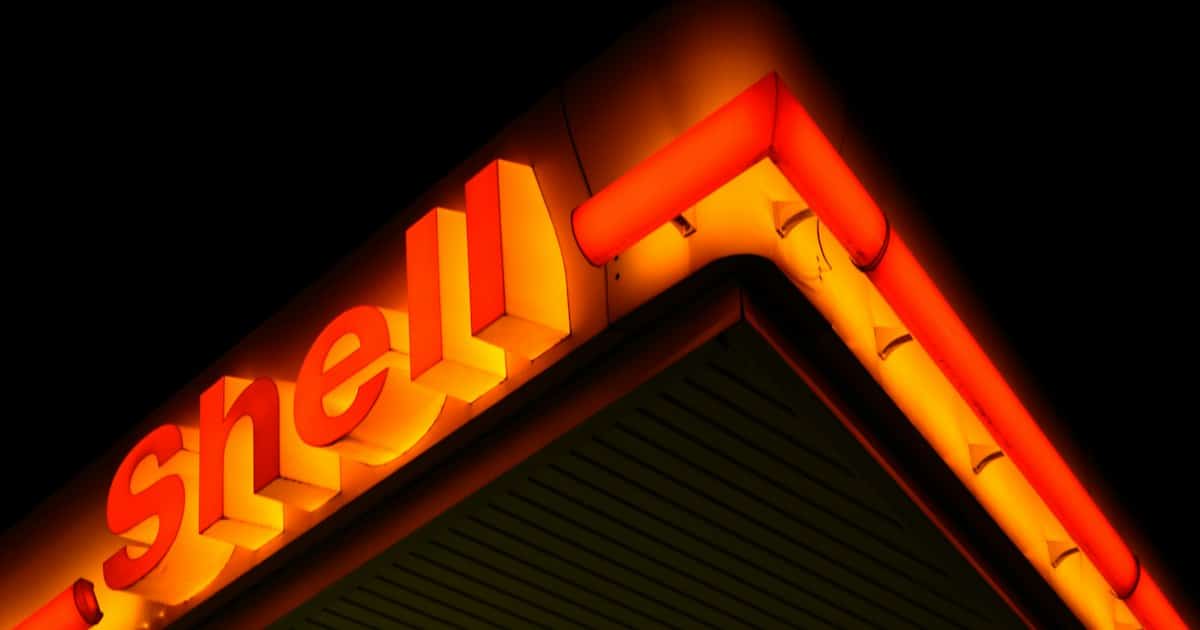 Aide carburant : les 100 € reconduits jusqu&rsquo;à fin 2026, qui peut en profiter ?