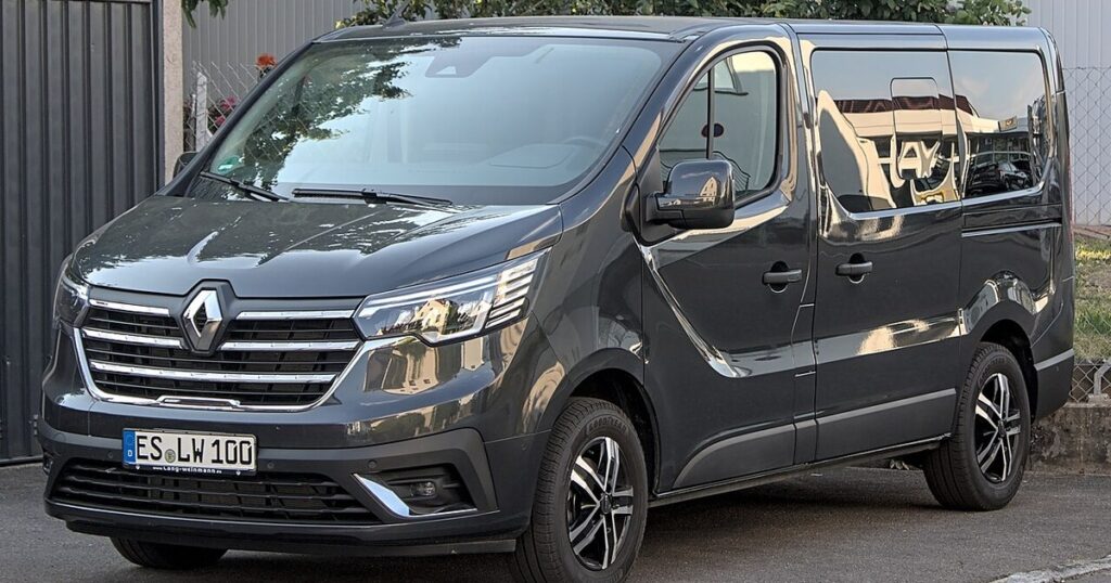 Renault Trafic : le fourgon utilitaire de Renault, dont la nouvelle generation passe au 100% electrique en 800 volts